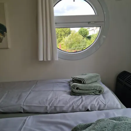 Dream 2 Relax Urlaub Im Hausboot Am Rhein Botel