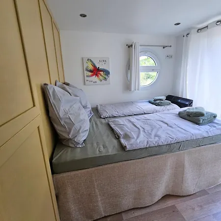 Dream 2 Relax Urlaub Im Hausboot Am Rhein